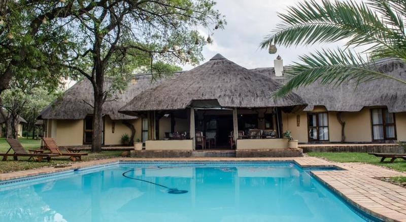 Mziki Safari Lodge Beestekraal  Exteriör bild