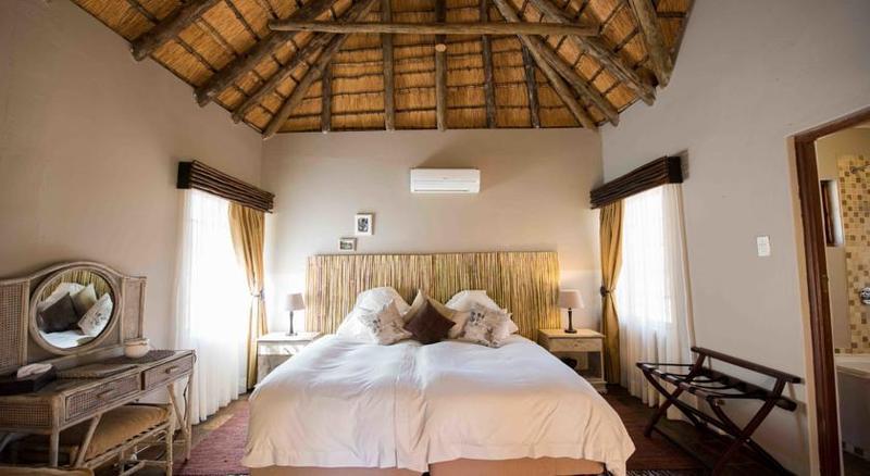 Mziki Safari Lodge Beestekraal  Exteriör bild