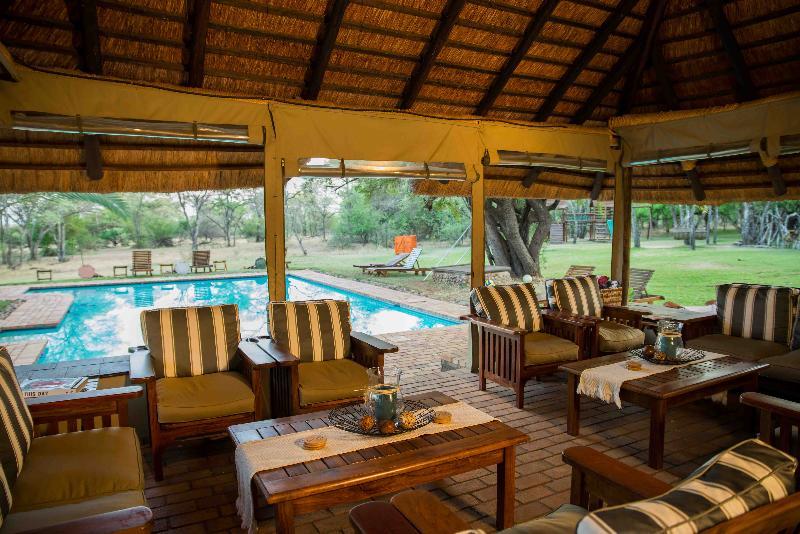Mziki Safari Lodge Beestekraal  Exteriör bild
