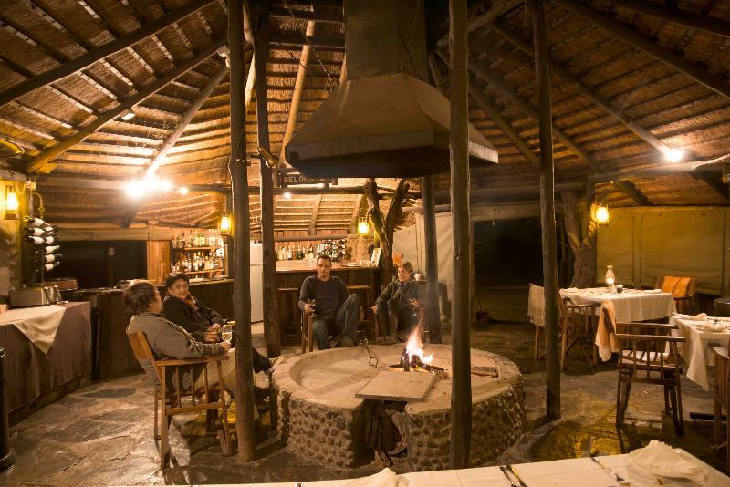 Mziki Safari Lodge Beestekraal  Exteriör bild